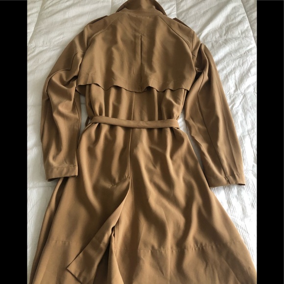 🍁 Glamorous Chic Waterfall Tan🍁 Long Jacket Like New 🍁 - Picture 11 of 16